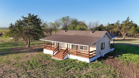 Renovated Two-Home Equestrian Acreage