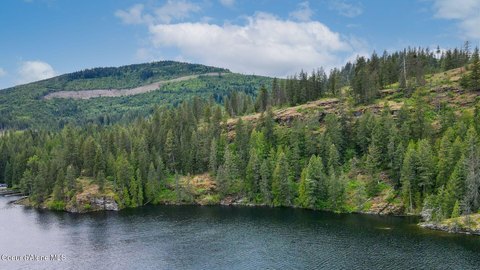 Waterfront Land Parcel on Twin Lakes