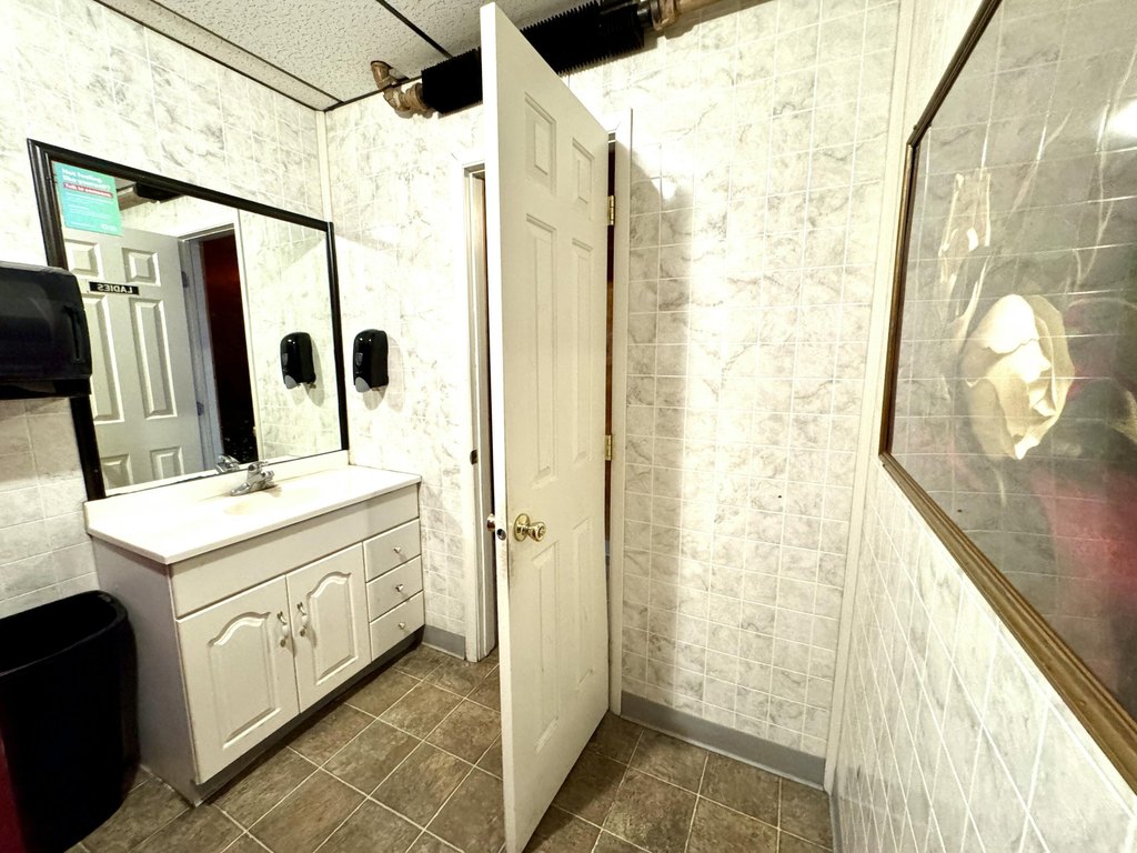 Picture 33
