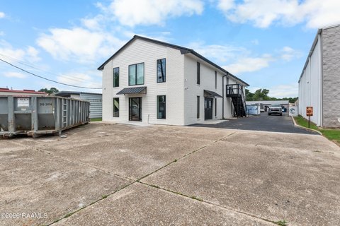 Renovated Office Building For Lease