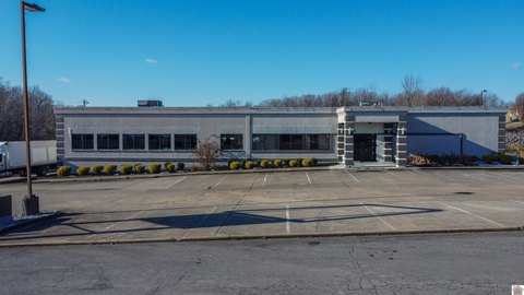 Restaurant Building with Banquet Room