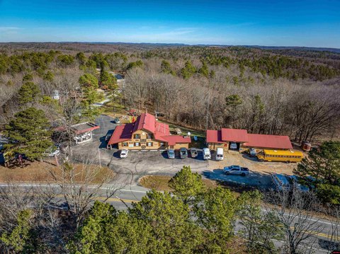 Turnkey Business Near Buffalo River
