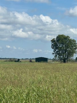 Agricultural Land with Pond and Barn