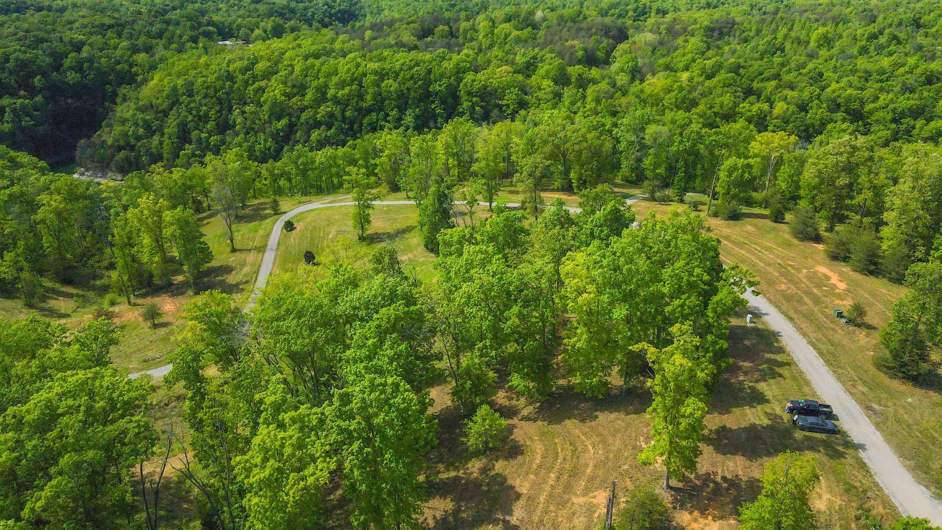 Land Near Lake Cumberland