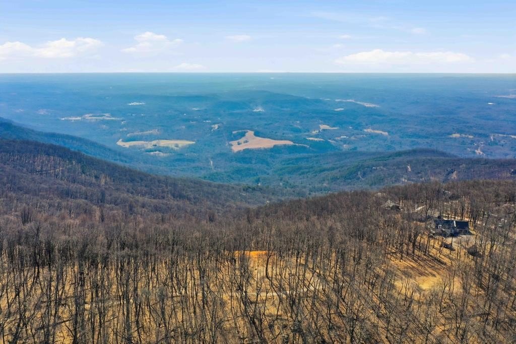 Unrestricted Mountain Property with Views