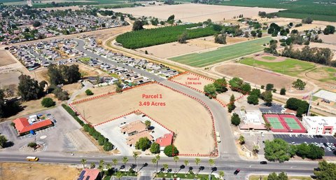 Picture of Commercial land at E D St 824, Lemoore, CA