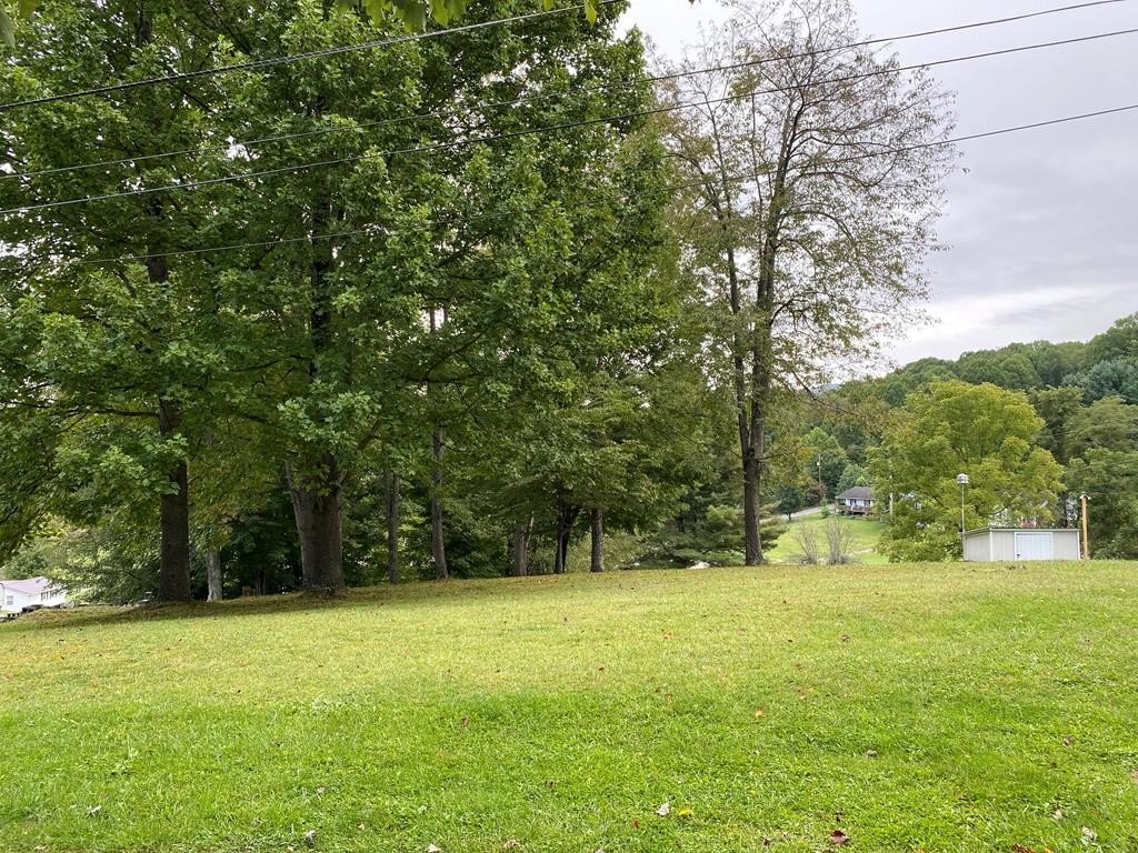 Residential Land in Cedar Bluff