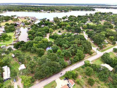 LAND - Gun Barrel City, TX