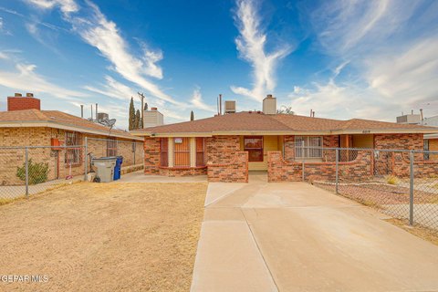 El Paso Duplex Ready to Move