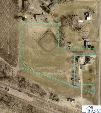 Residential Land in Welcome, MN