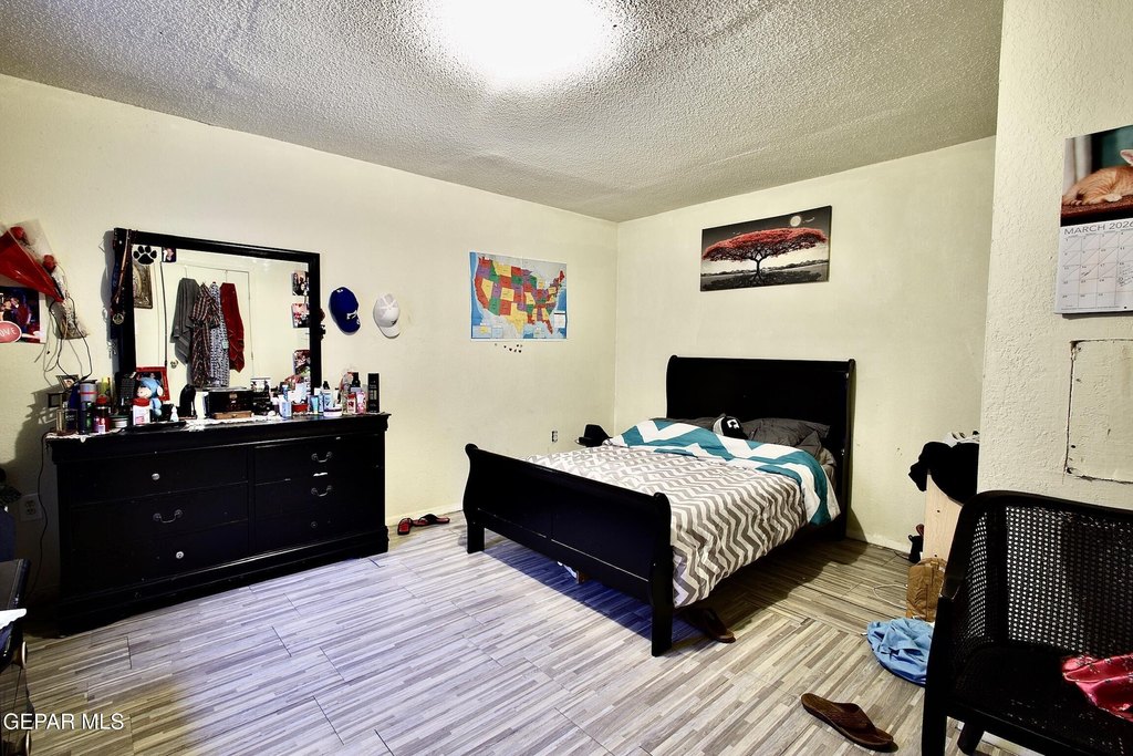 Picture 37