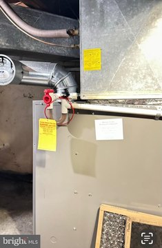 Hamilton Mixed-Use Income Opportunity