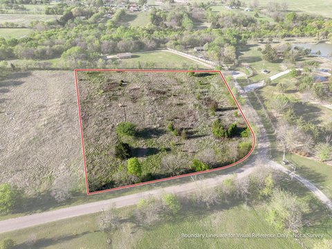 Acreage Land Tract on Cul-de-Sac