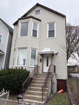 Chicago Two-Unit Building Opportunity