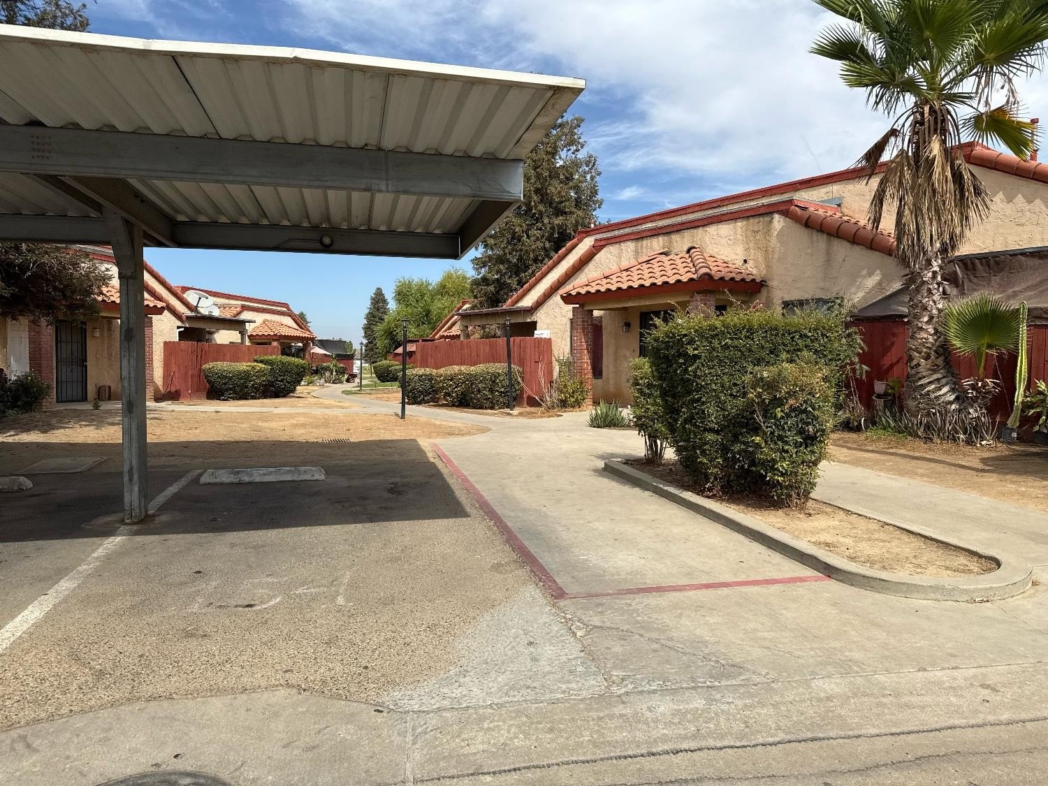 Reedley Fourplex: Investment Opportunity