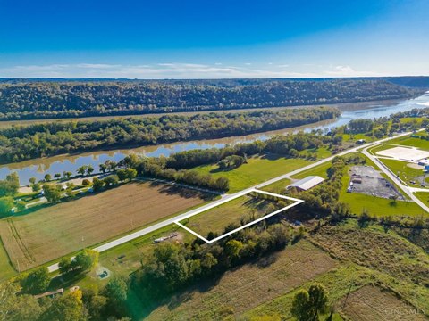 Land, Manchester, OH