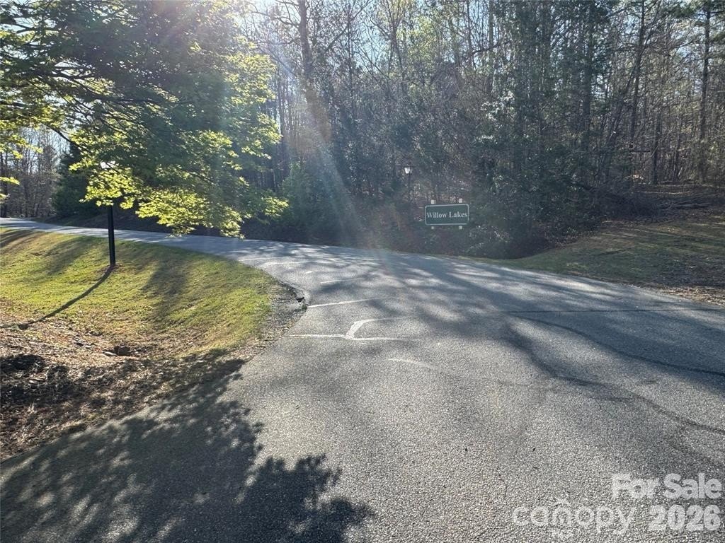 Residential Land in Willow Lakes
