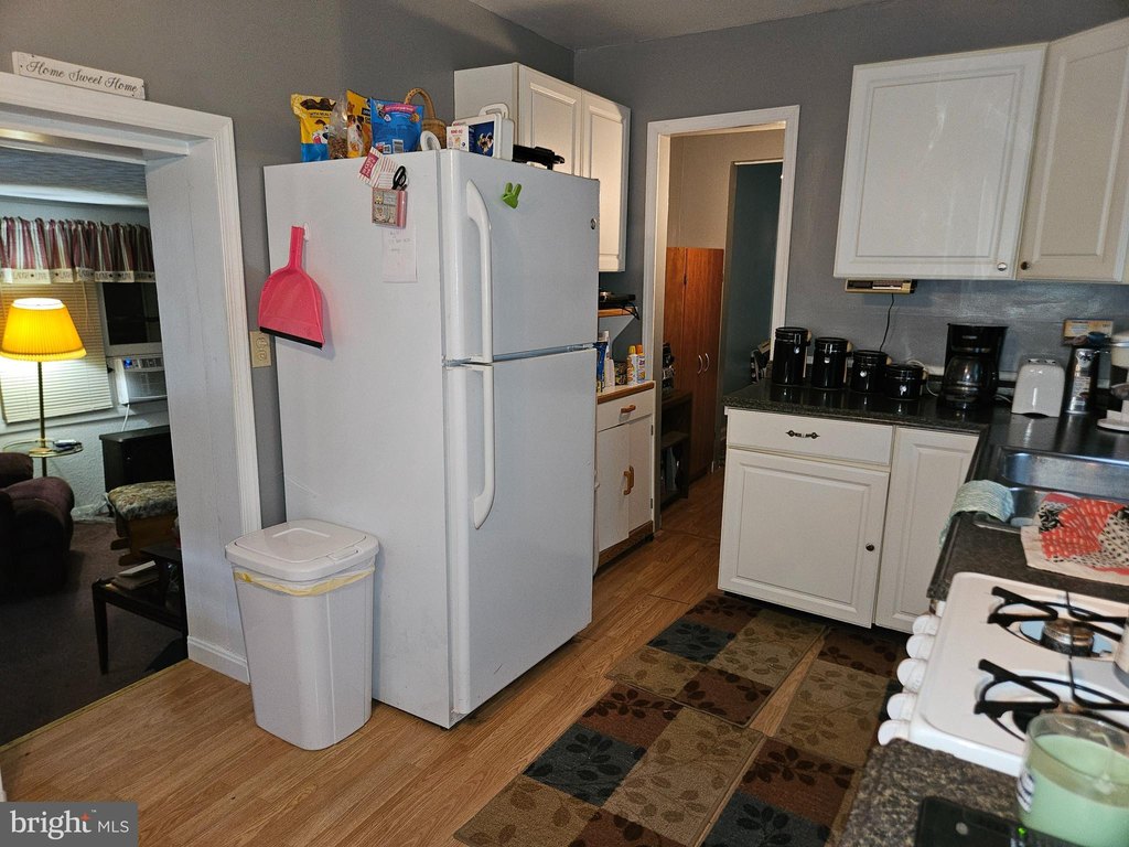 Picture 12