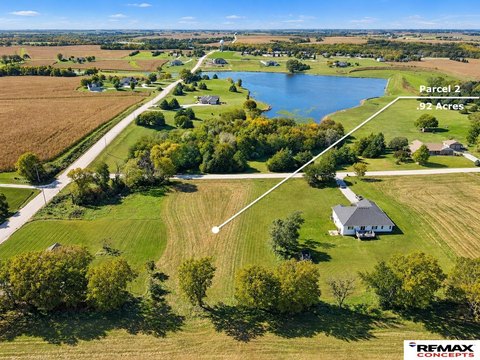 LAND, Adams, NE