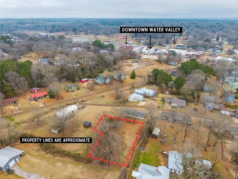 Residential Lot in Water Valley