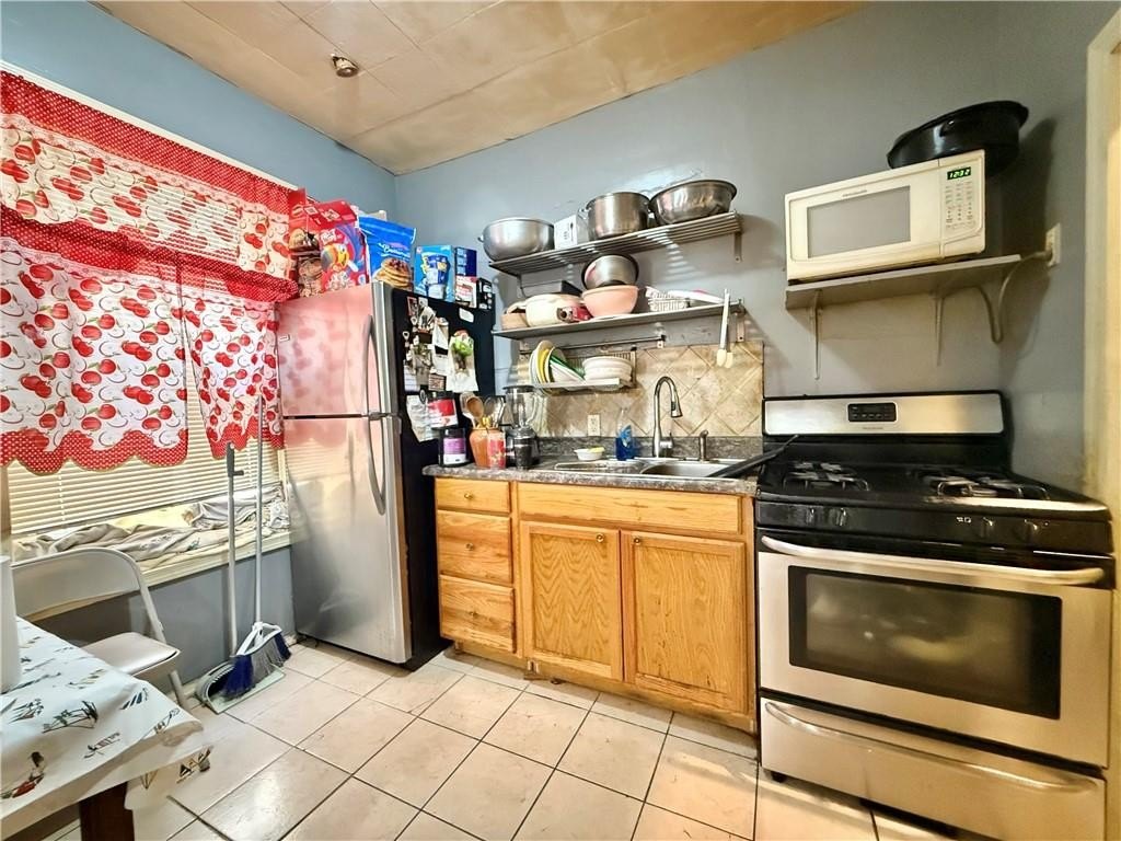 Picture 10