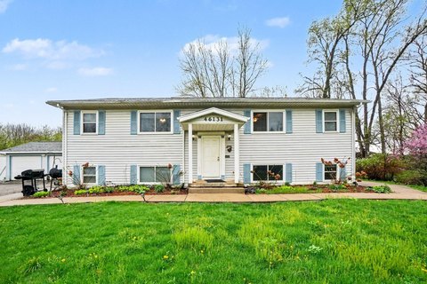 Lawrence, MI Four-Unit Complex