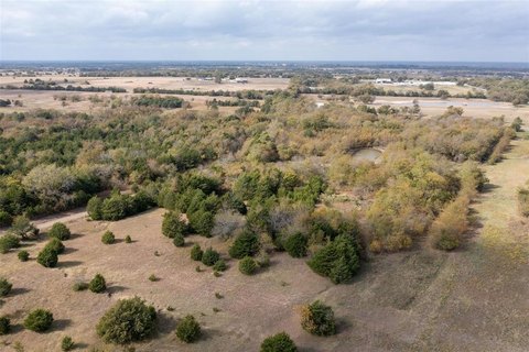 Unrestricted Land Near Greenville