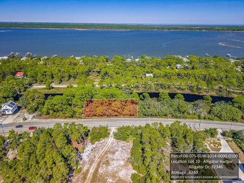 Land, Alligator Point, FL