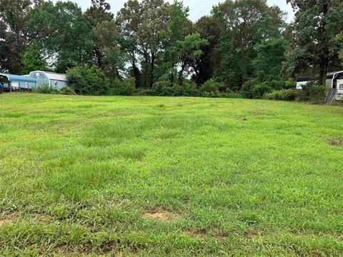 Level Lot in Union Grove