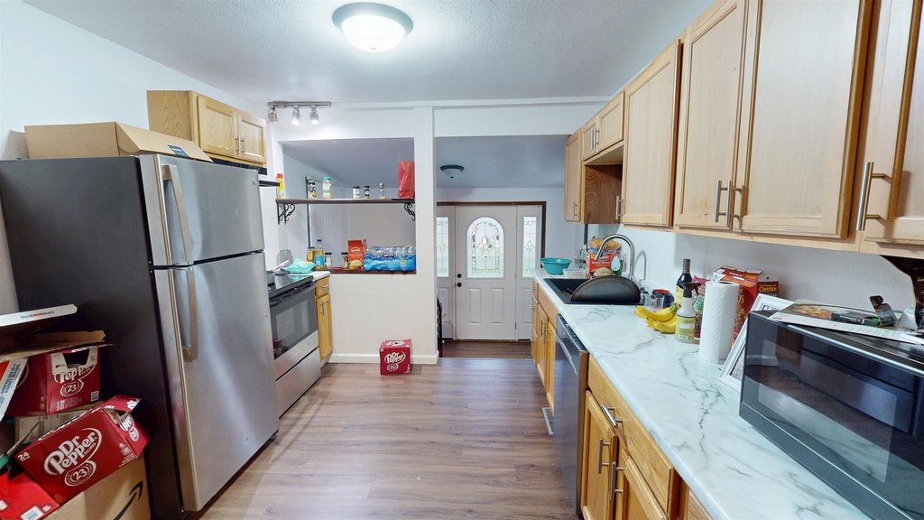 Picture 30