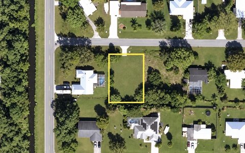 Land & Docks, Fort Pierce, FL