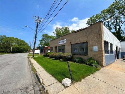 Retail Space in East Cleveland