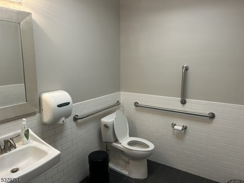 Picture 7