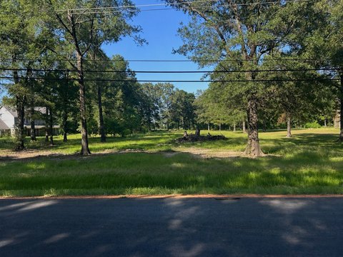 LAND - Benton, LA