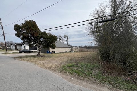 Residential Lot in Growing Area