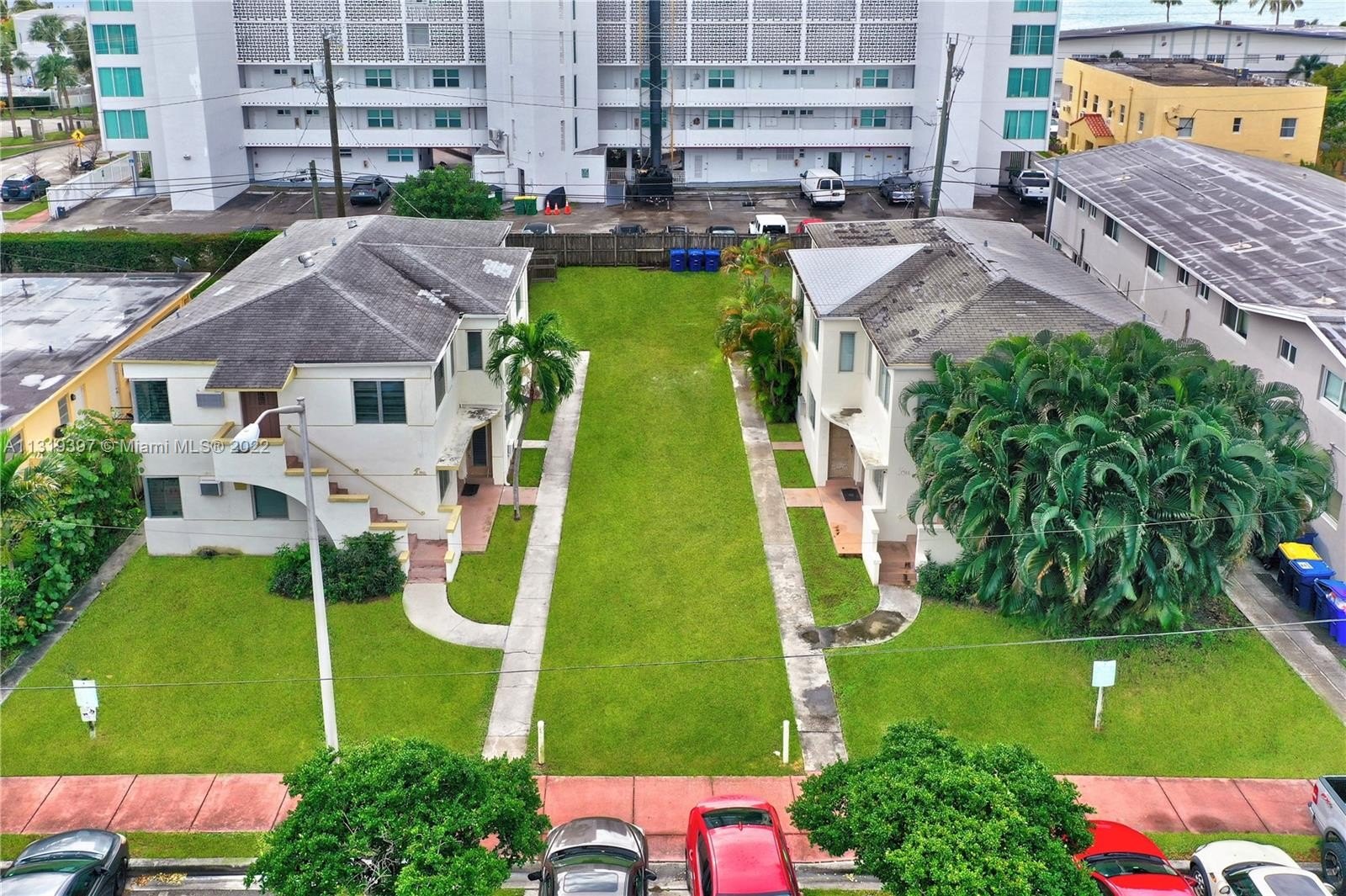 Miami Beach Fourplex Investment Opportunity