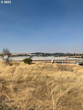 Pendleton Commercial Land For Sale