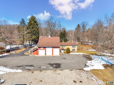 Canton Commercial Space For Lease