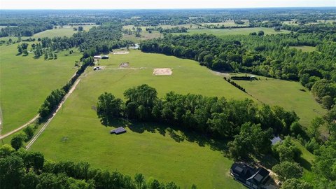 25 Acres of Versatile Land