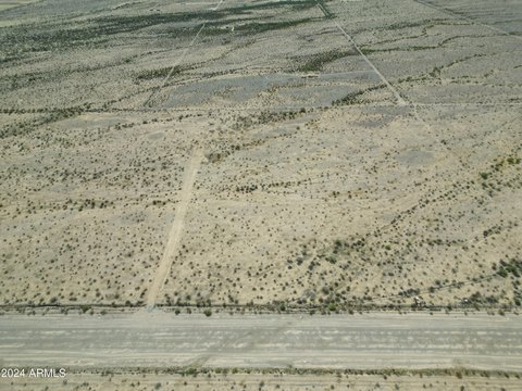 Runway Lot in Private Airpark