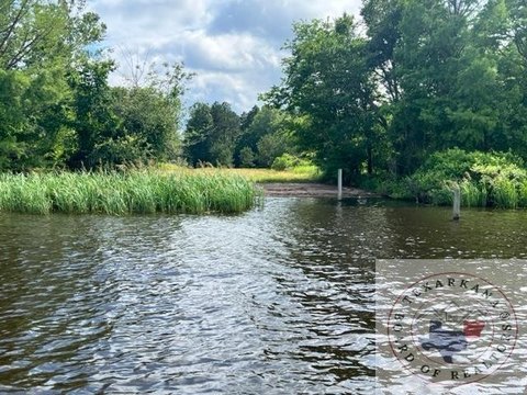 Lakefront Lots in Gated Subdivision