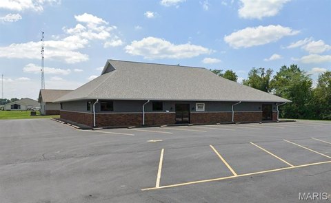Freestanding Training Hall Building