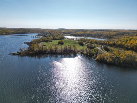 Land Lots on Lake Hemming