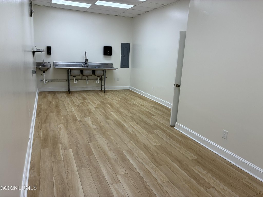 Picture 5