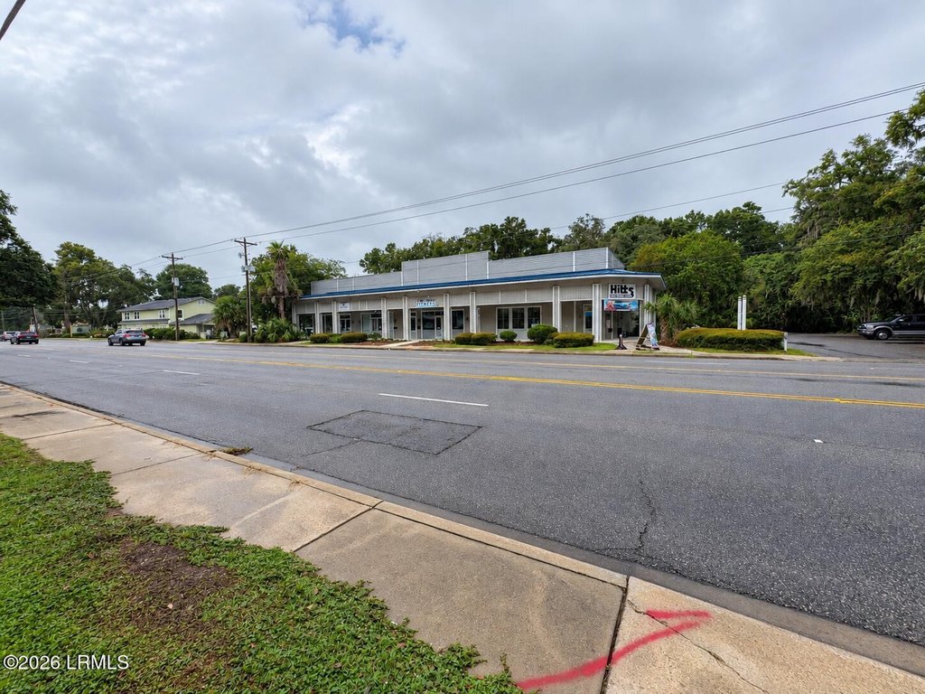 1420 Ribaut Rd, Port Royal, SC 29935