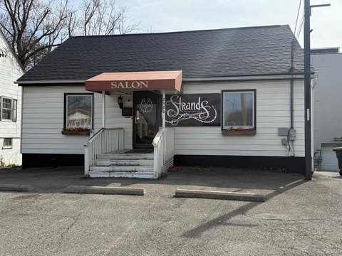 Mixed-Use Property on Robert C Byrd