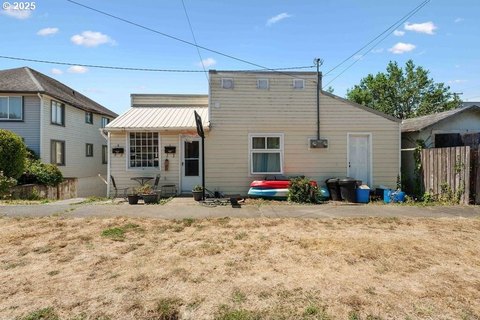 Updated Duplex in Central Coquille