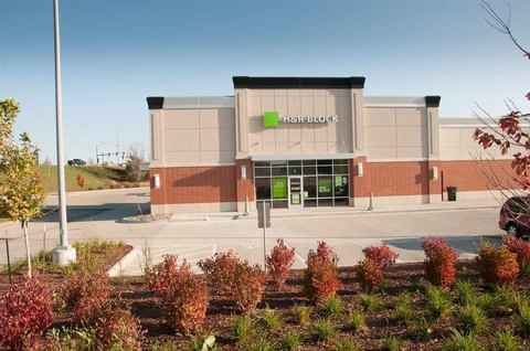 Retail Strip Center Storefront