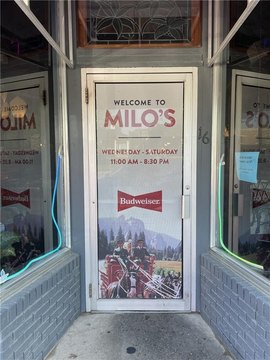 Iconic Restaurant on Historic Square