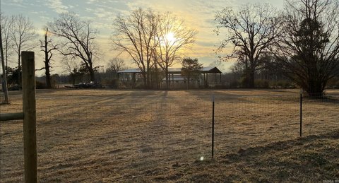 Land in Peaceful Country Setting